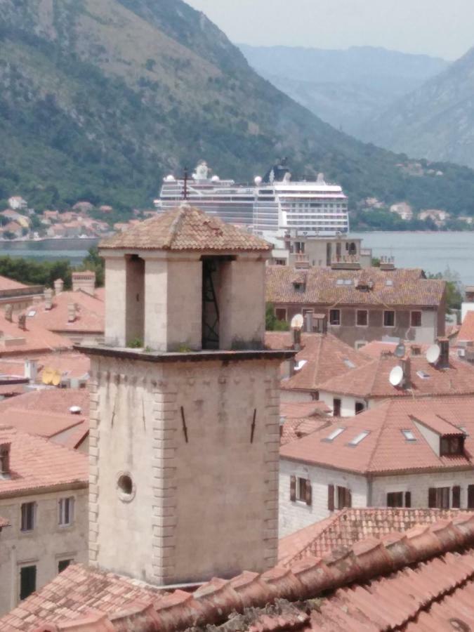 New Renovated Old Town Martiva Apartment Kotor Exterior foto