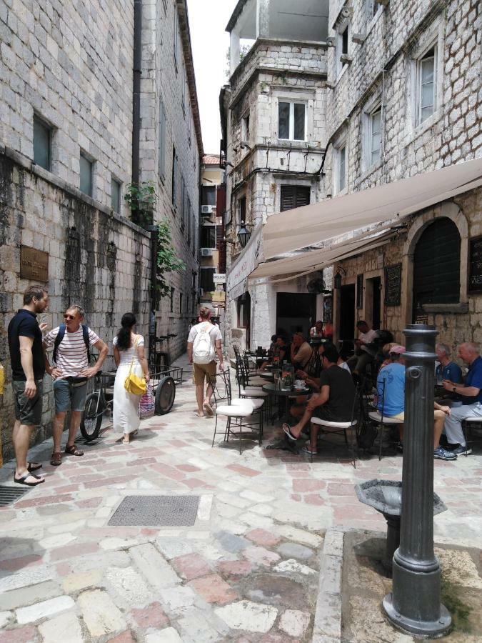 New Renovated Old Town Martiva Apartment Kotor Exterior foto